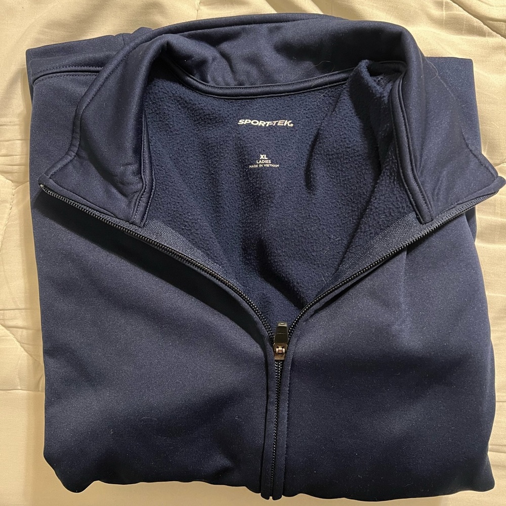 Sportek Scrub Jacket: NEW (no tags)